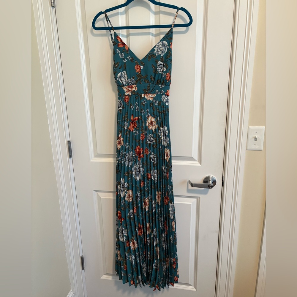Jessica Simpson Pleated Maxi Dress